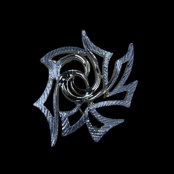 Vintage Sarah Coventry Rose Brooch Gold Silver Two Tone Floral Romantic Modern - Picture 3 of 5